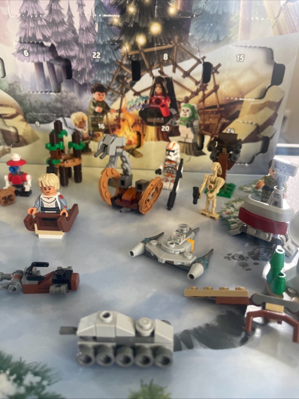 LEGO Star Wars: Advent Calendar 2023 (75366) Pre Owned Appears Complete W/Box - Picture 4 of 14